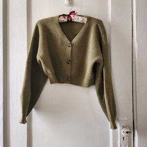 Cider Olive Button-Up Cropped Balloon Sleeves Cardigan
